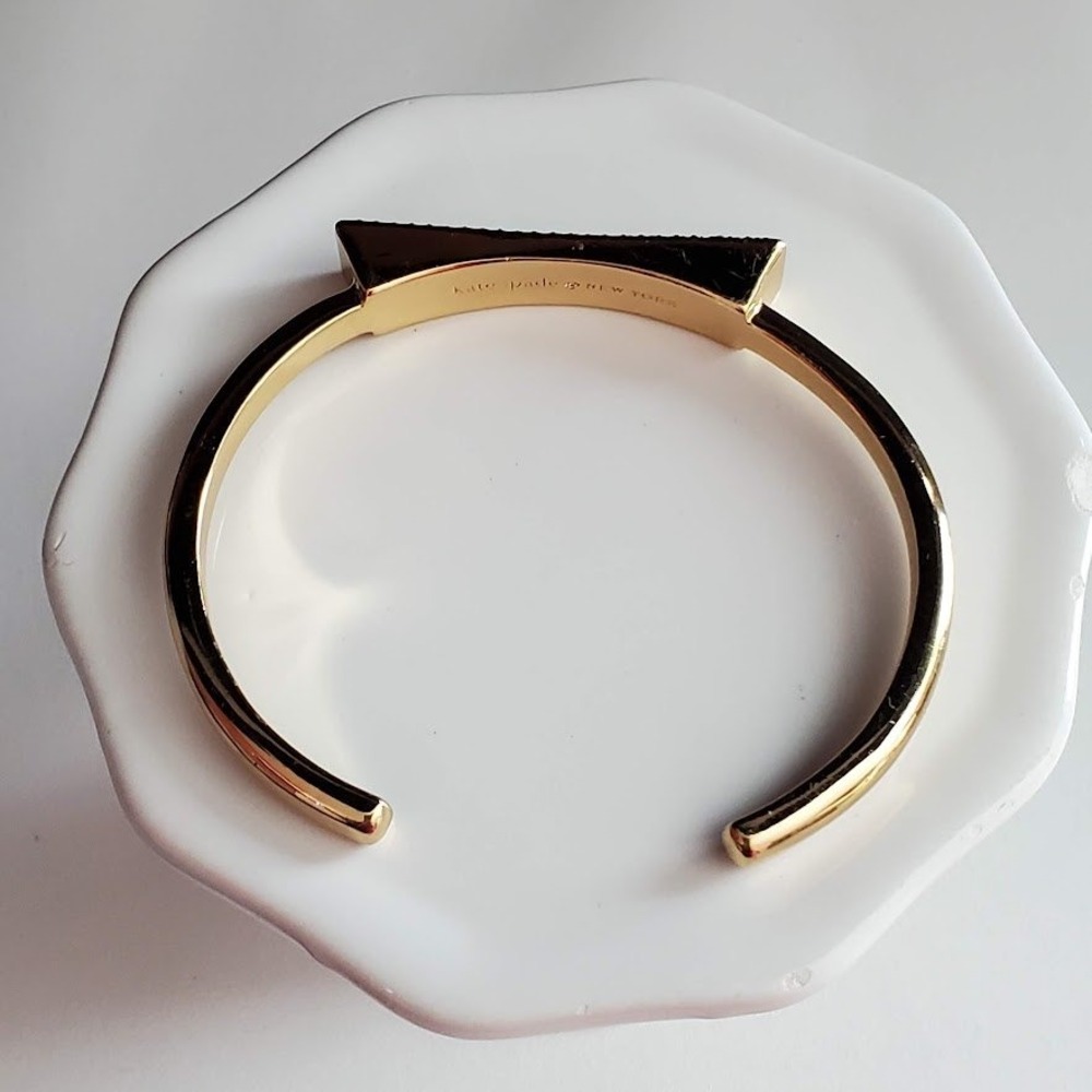 Kate Spade Understated Elegance Cuff Bracelet Mother of Pearl Gold Plate - Picture 7 of 8